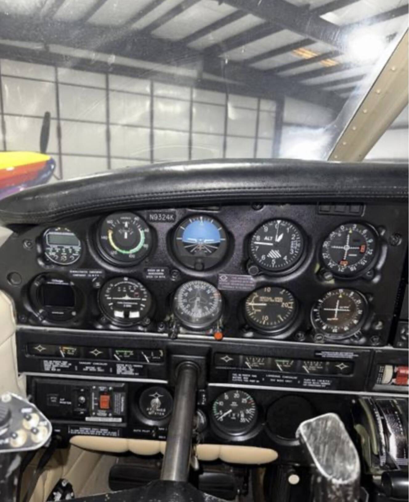A photo of this 1976 Piper Archer
