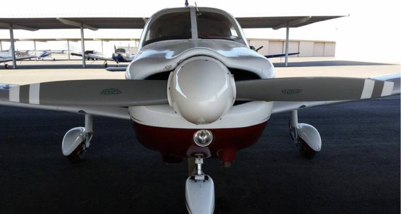 A photo of this 1976 Piper Archer