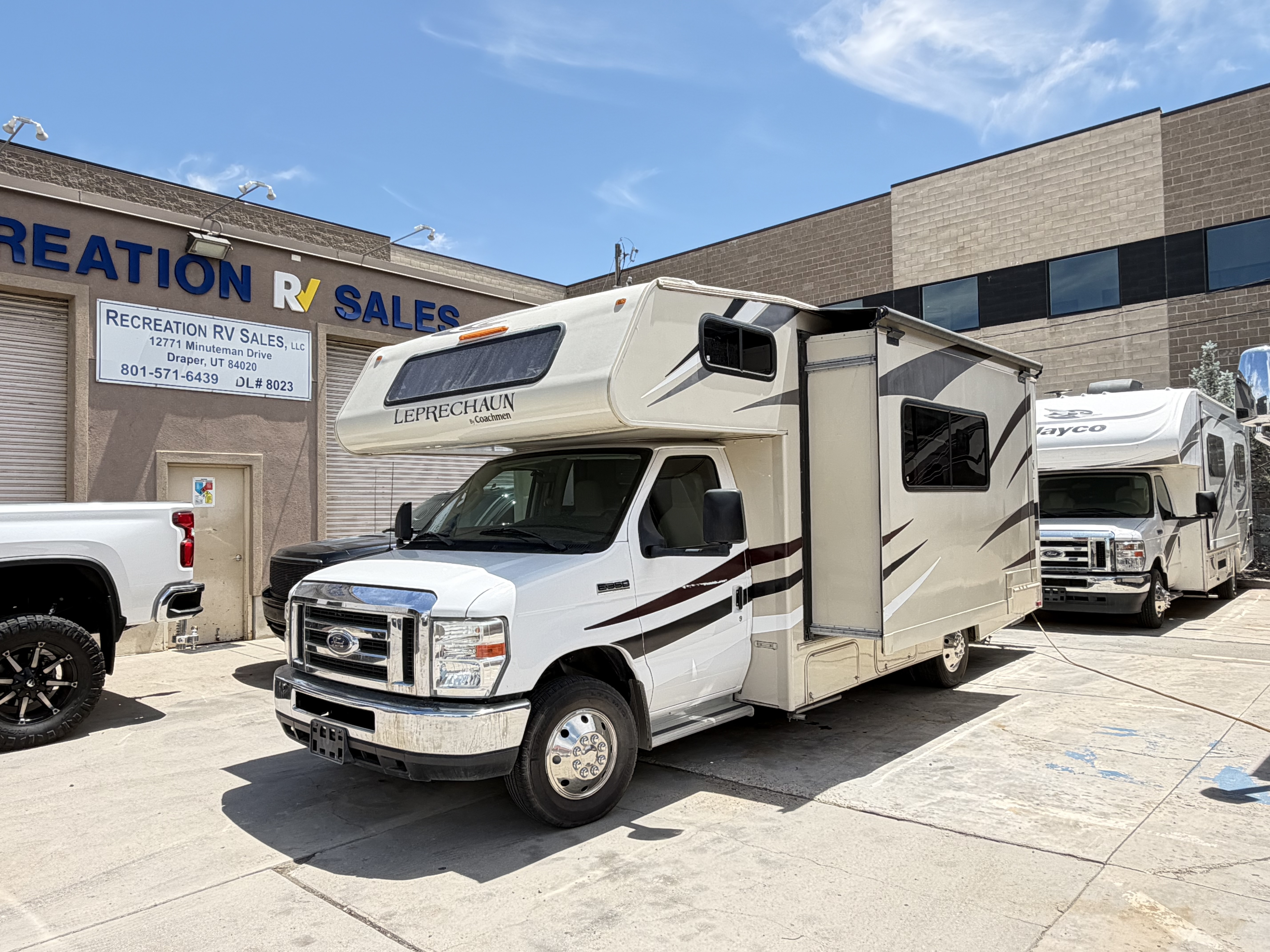 2018 Coachmen LEPRECHAUN 220QB RV
