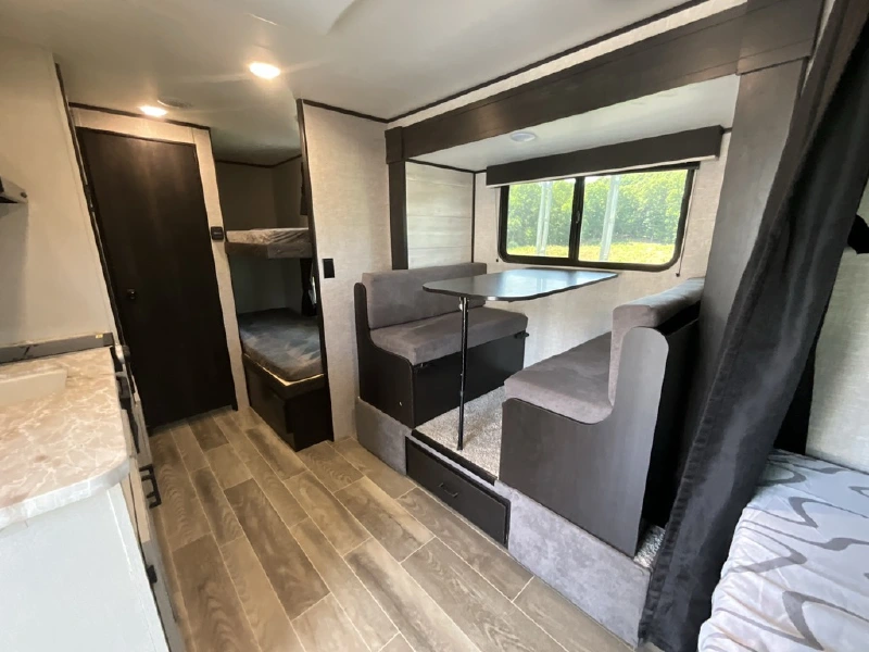 2022 JAYCO JAY FLIGHT SLX 184BS