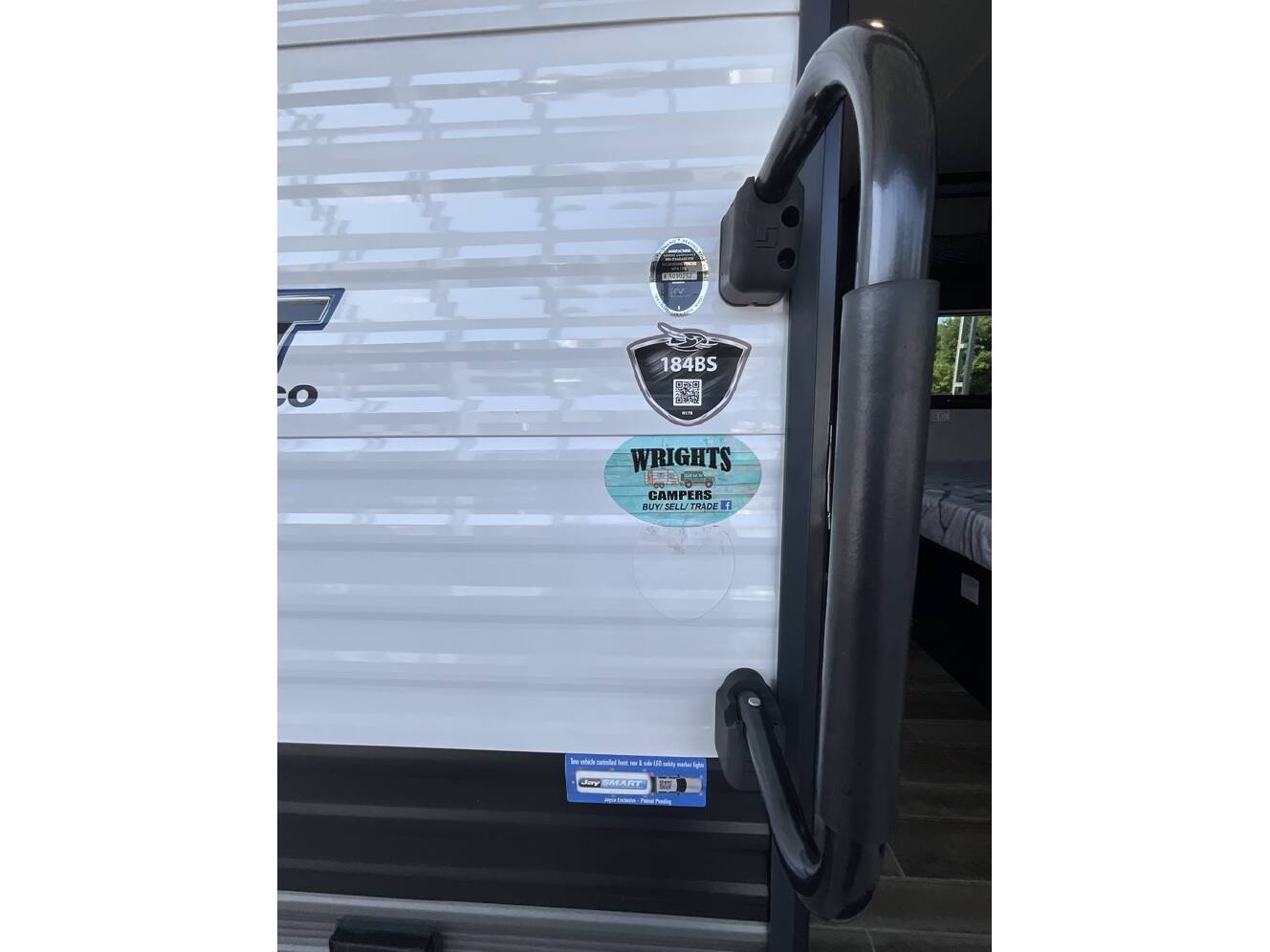A photo of this 2022 Jayco JAY FLIGHT SLX 184BS