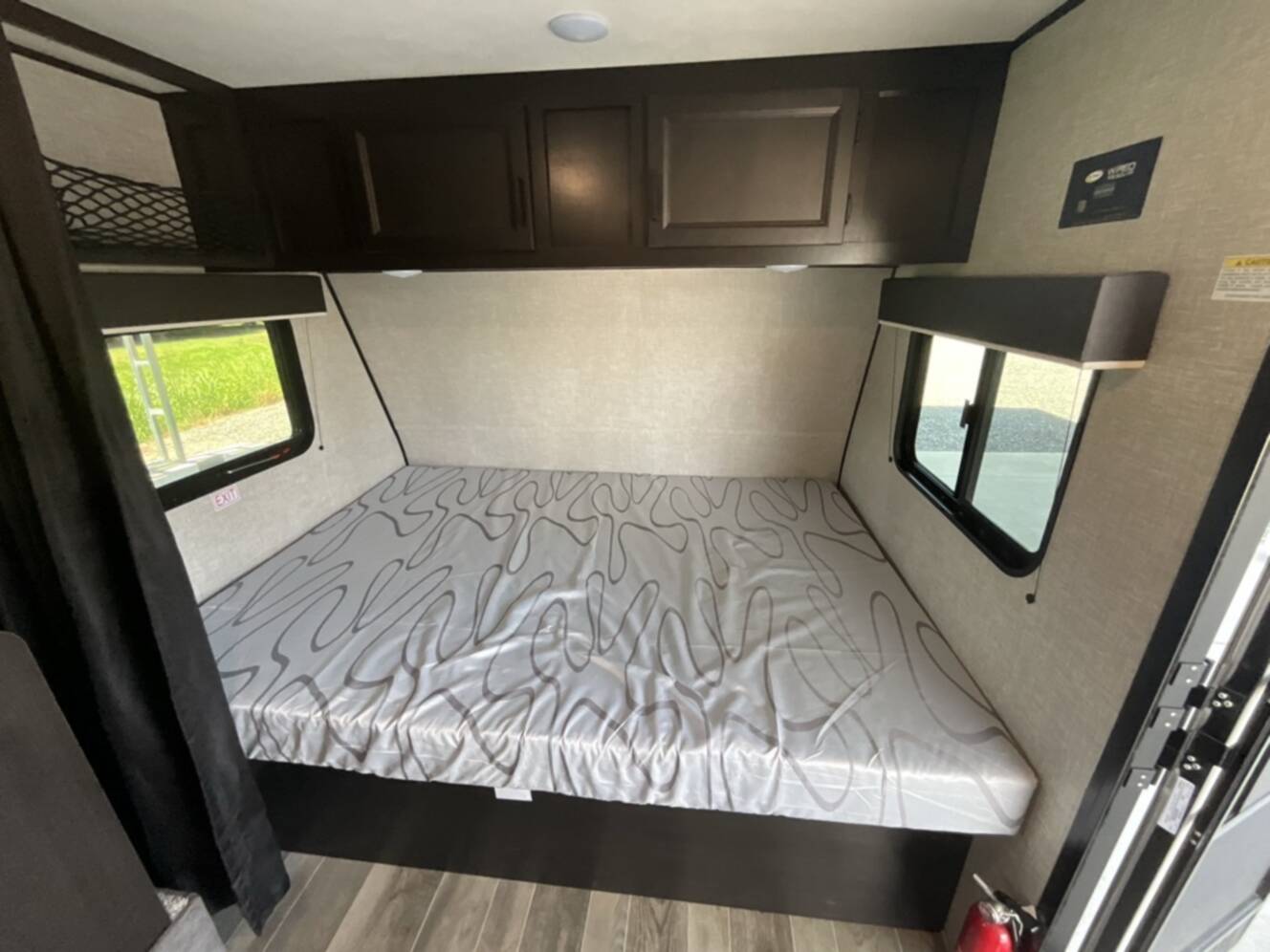 A photo of this 2022 Jayco JAY FLIGHT SLX 184BS