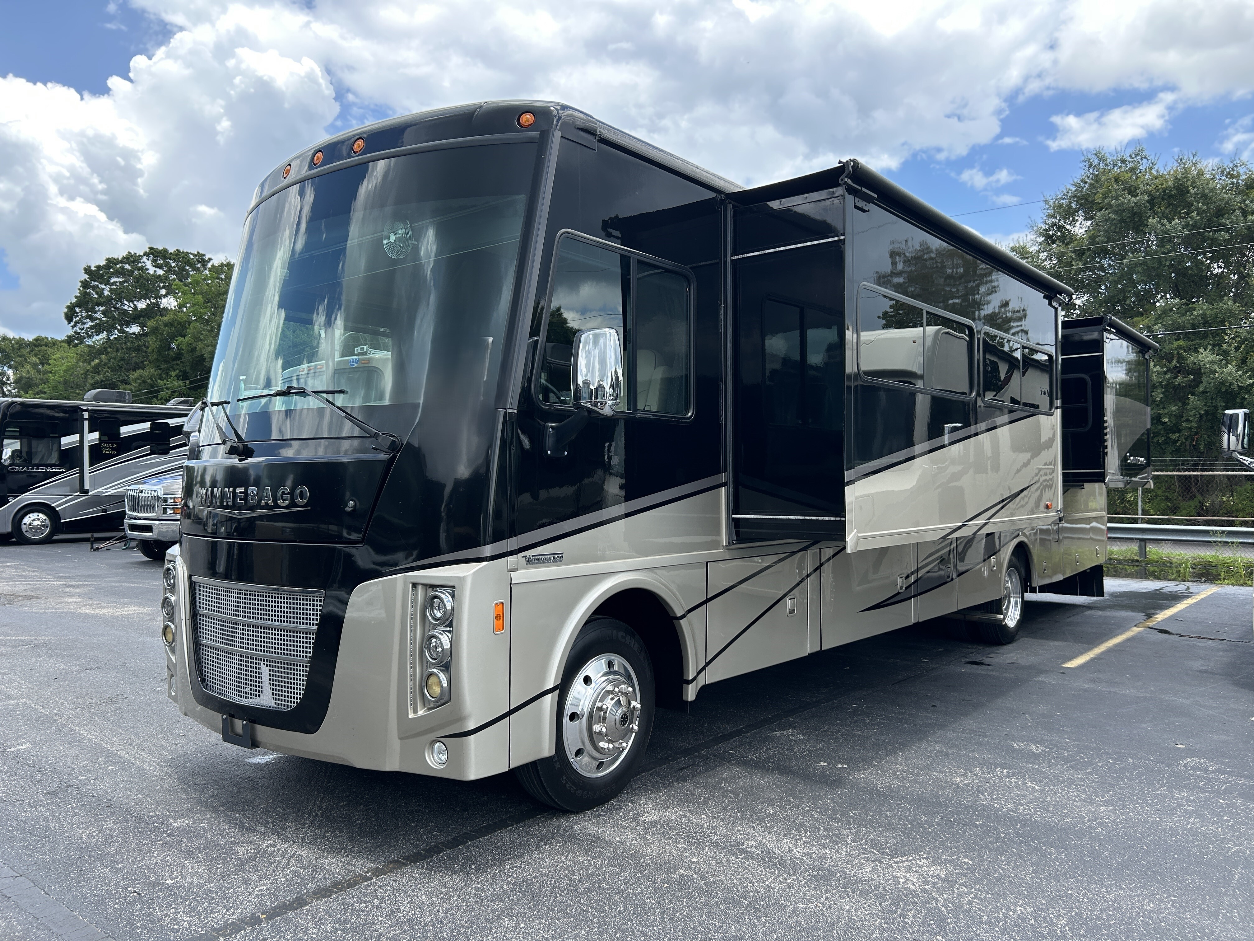 2019 Winnebago SIGHTSEER 36Z in carmel IN