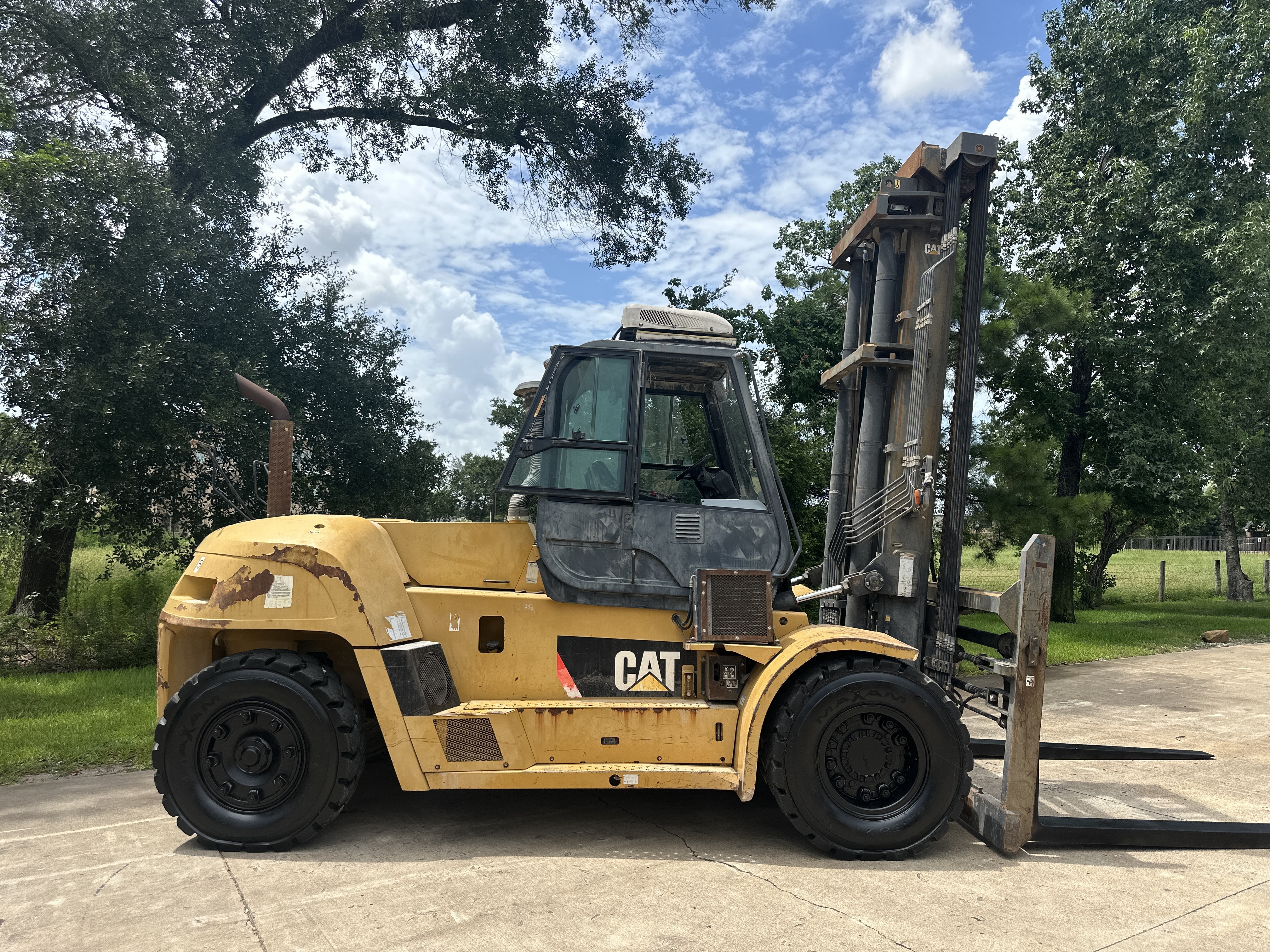 2011 CATERPILLAR P36000 in Houston, TX