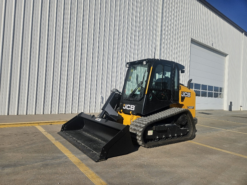 2026 JCB 300T in Wamego, KS