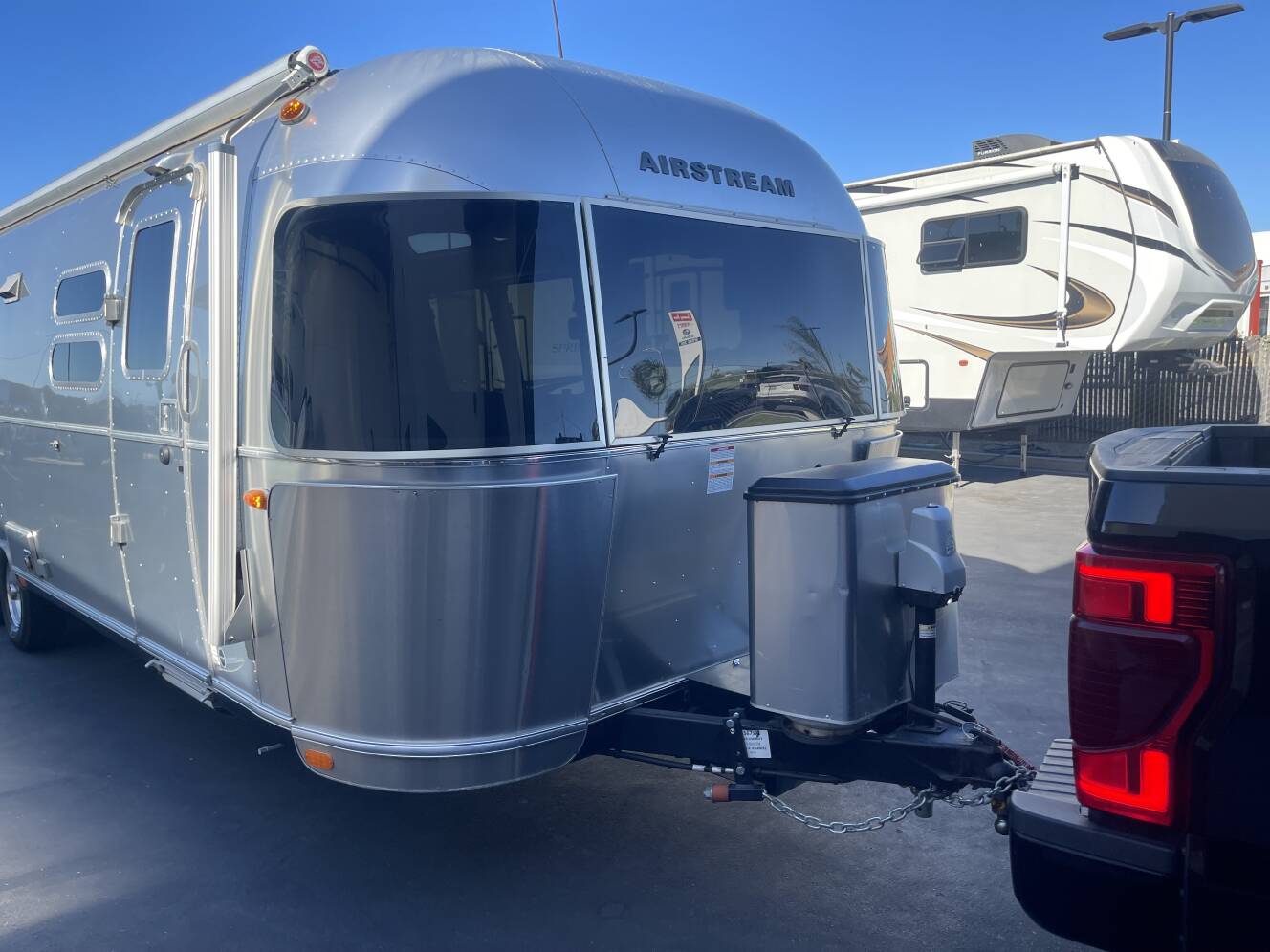 A photo of this 2019 Airstream INTERNATIONAL SERENITY 30RBQ