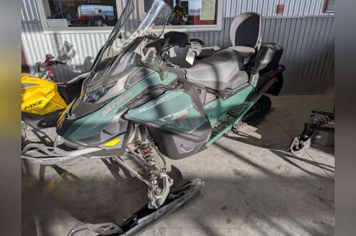 2024 Ski-Doo Grand Touring LE with Luxury Package 900 ACE Silent Ic 900 ACE 137 in rapid city SD