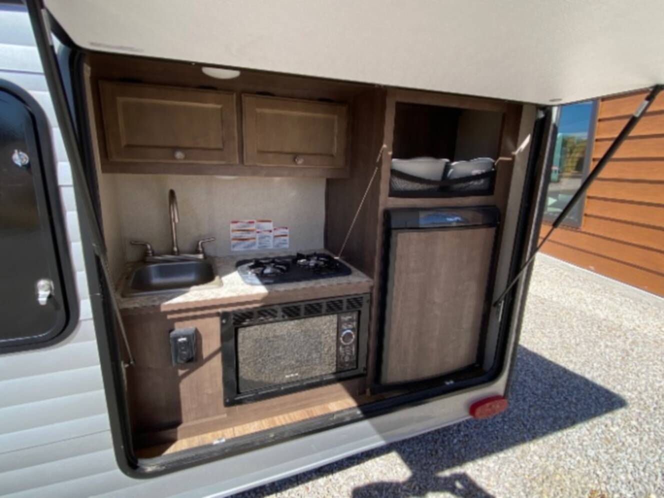 A photo of this 2019 Sunset Park Rv SUNRAY 129