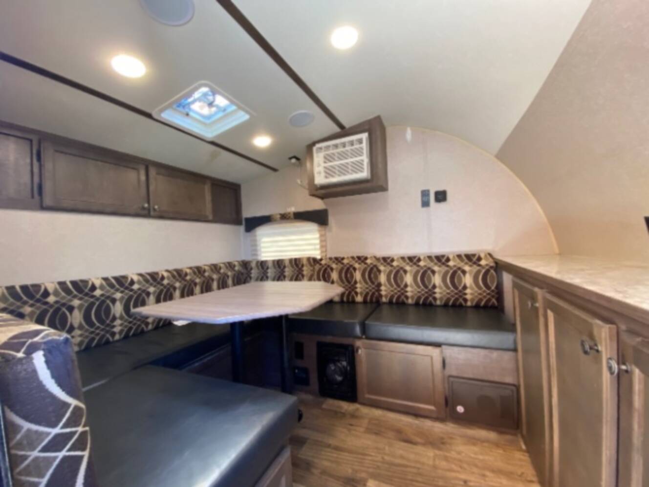 A photo of this 2019 Sunset Park Rv SUNRAY 129