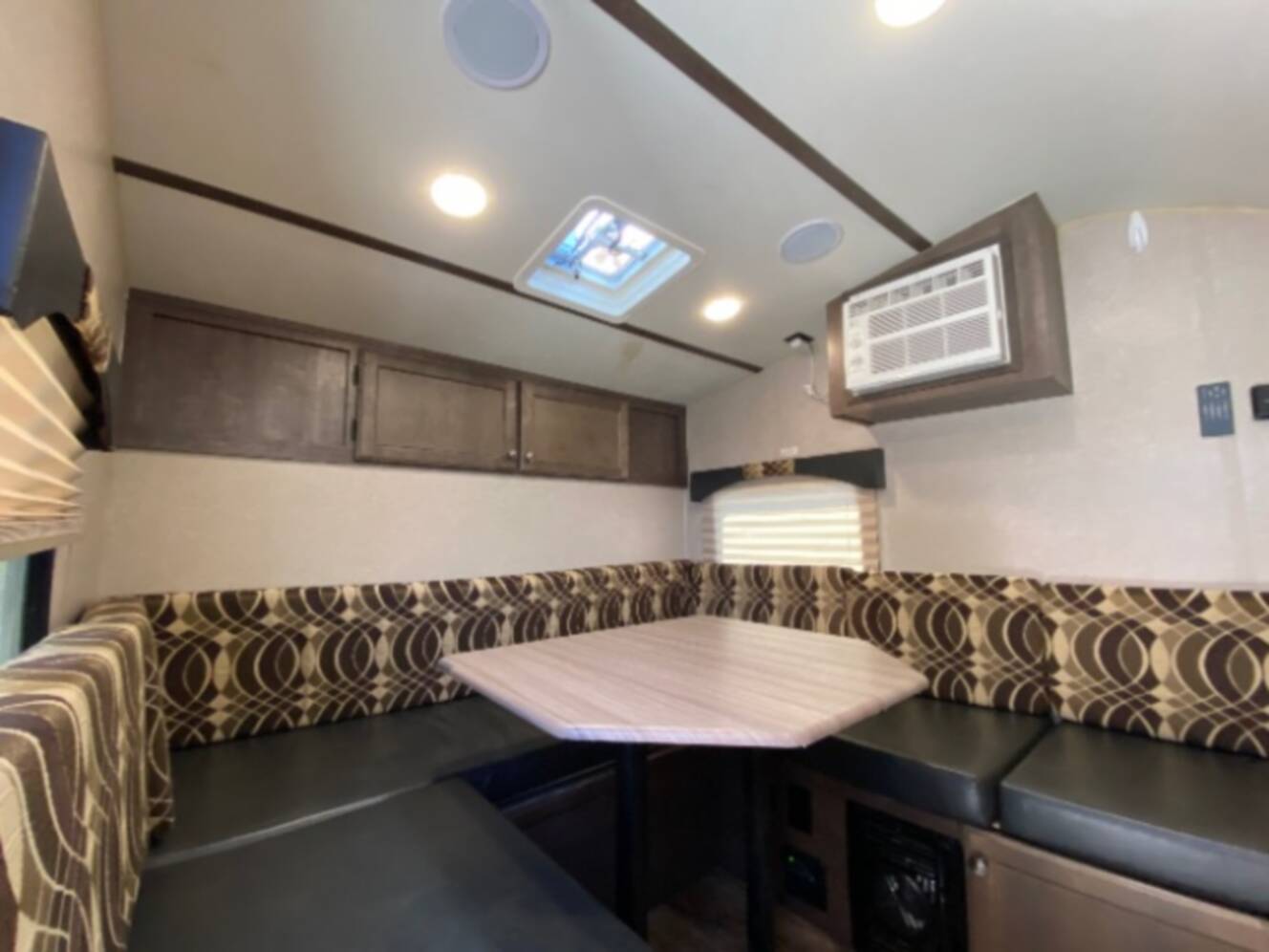 A photo of this 2019 Sunset Park Rv SUNRAY 129