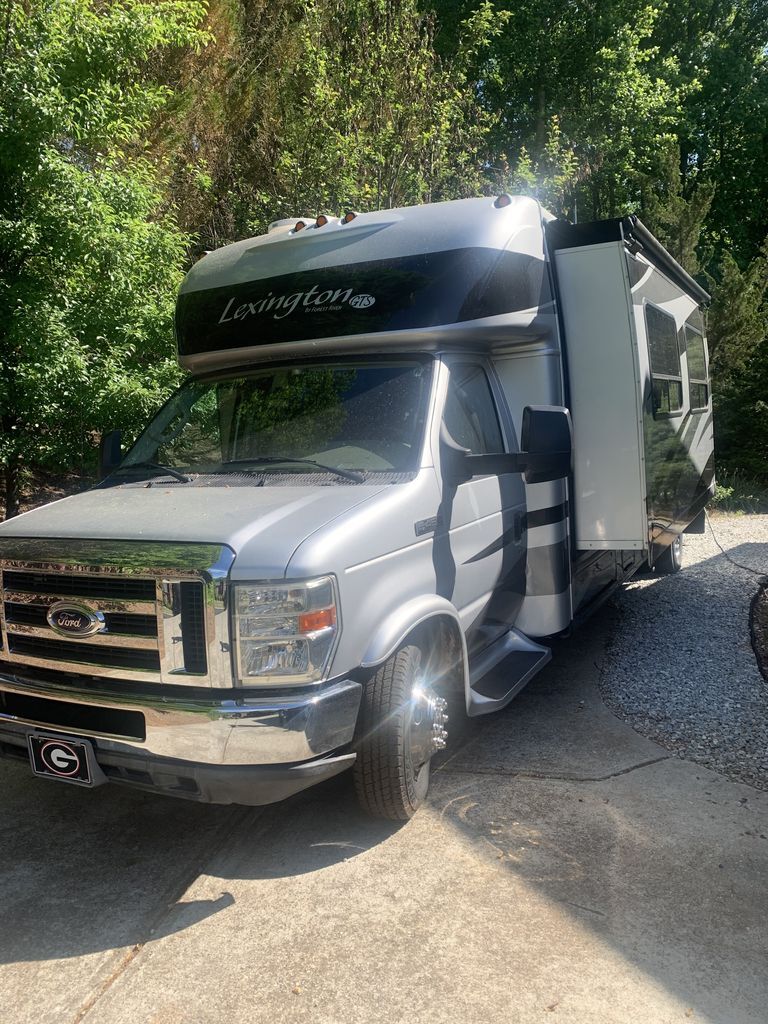 2009 Forest River Lexington 300SS in jefferson GA