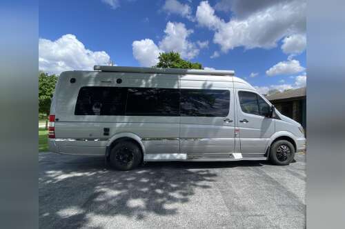 2015 Winnebago Era 170A in cissna park IL