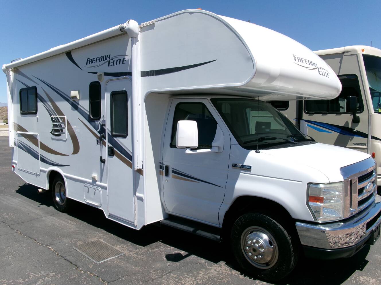 A photo of this 2015 Thor Motor Coach FREEDOM ELITE 22FE