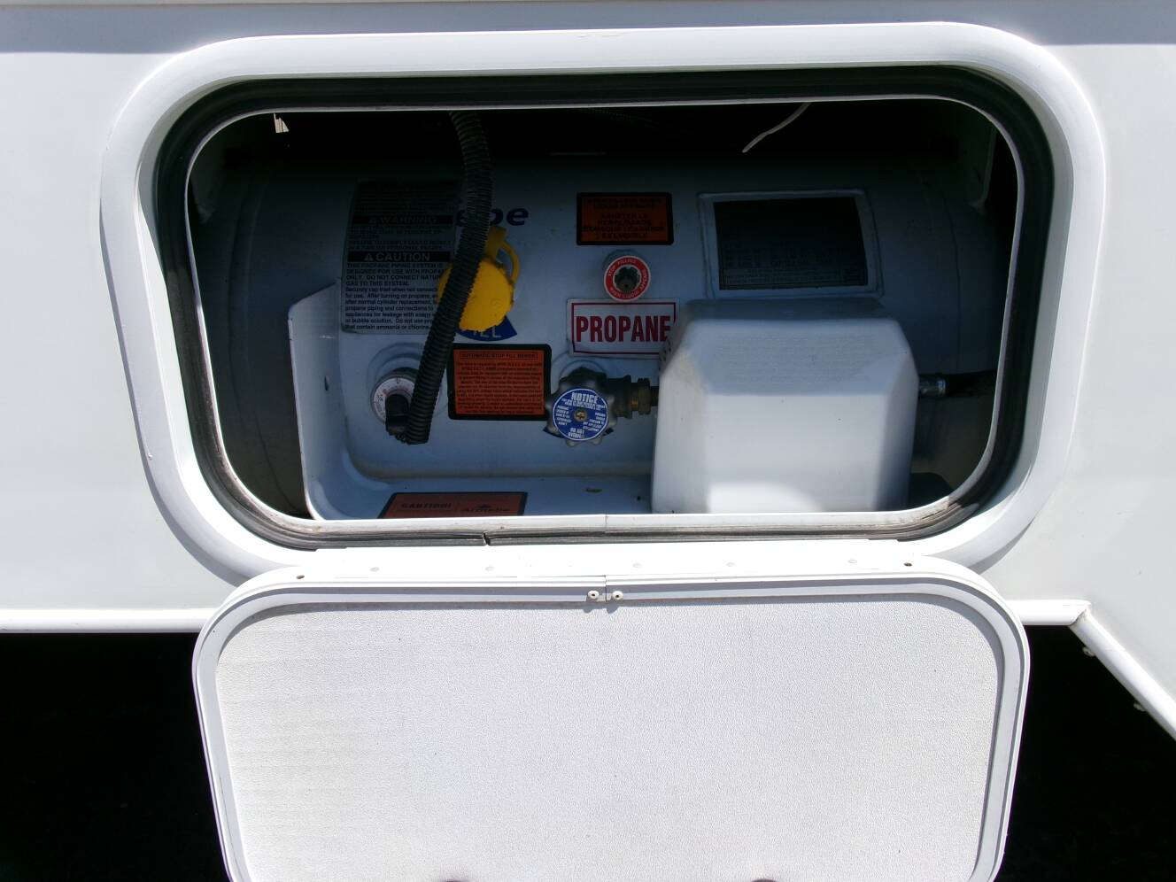 A photo of this 2015 Thor Motor Coach FREEDOM ELITE 22FE