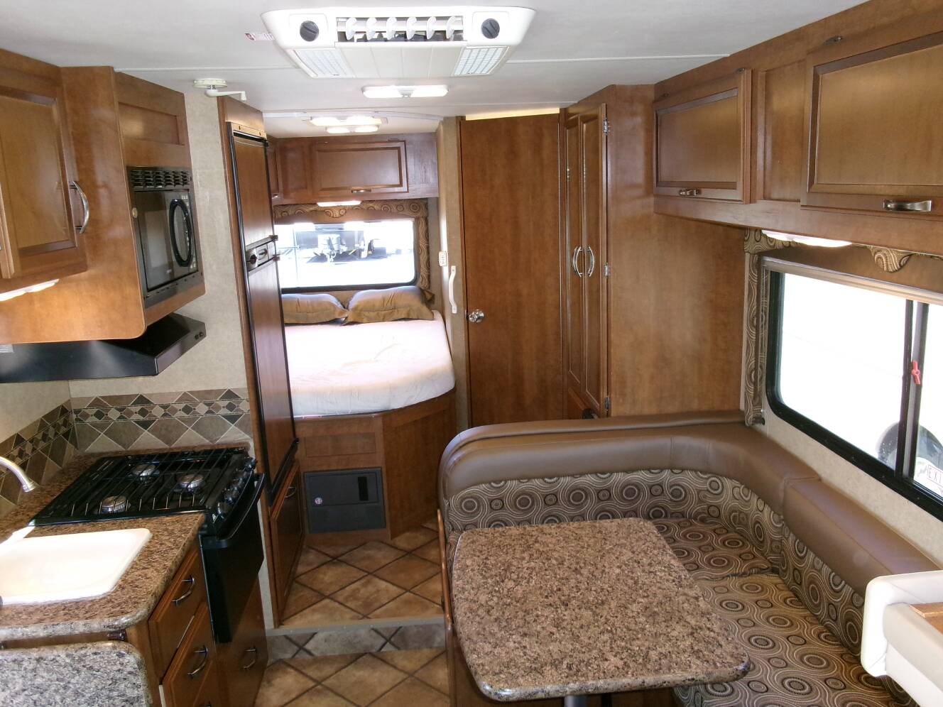 A photo of this 2015 Thor Motor Coach FREEDOM ELITE 22FE