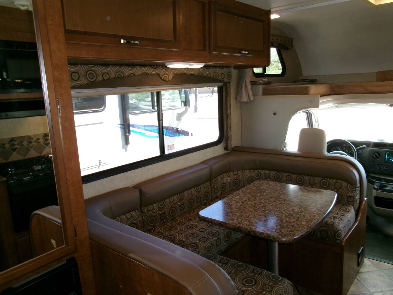 A photo of this 2015 Thor Motor Coach FREEDOM ELITE 22FE
