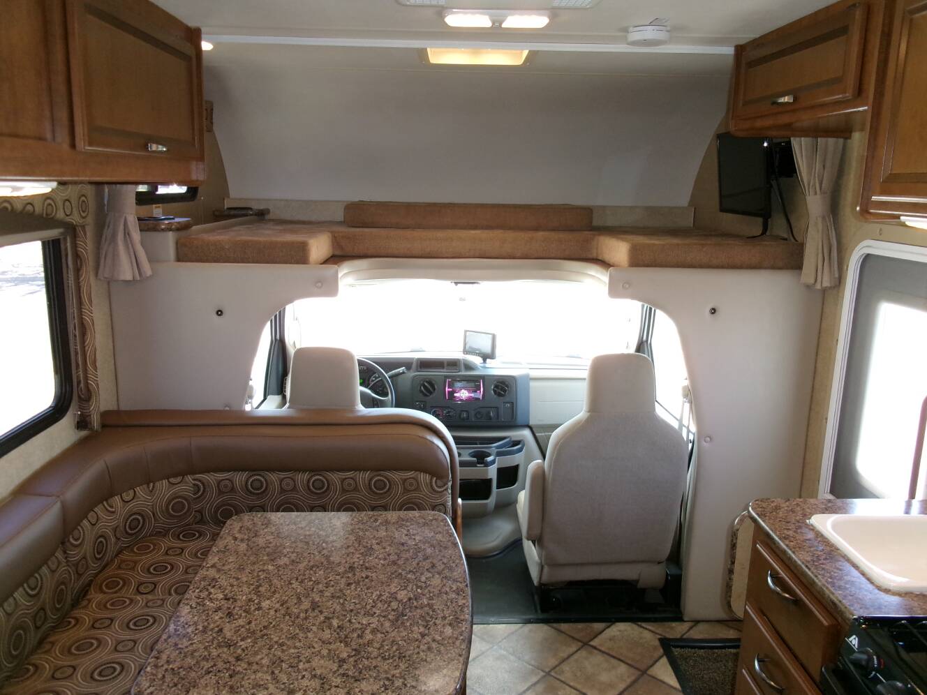 A photo of this 2015 Thor Motor Coach FREEDOM ELITE 22FE