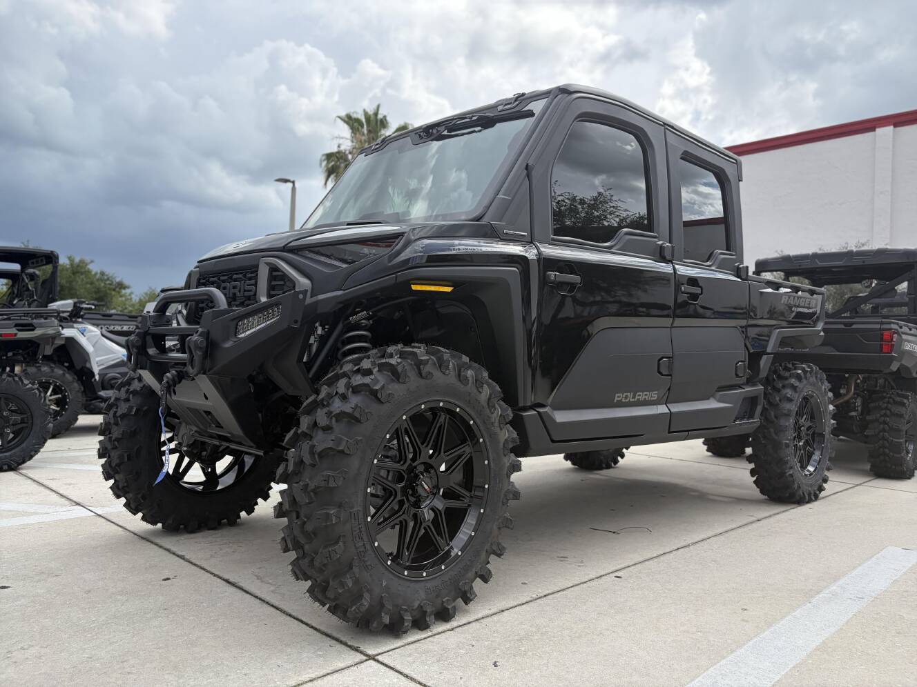 A photo of this 2026 Polaris RGR CREW XD 1500 NS TX EDITION BLCK CRYSTAL