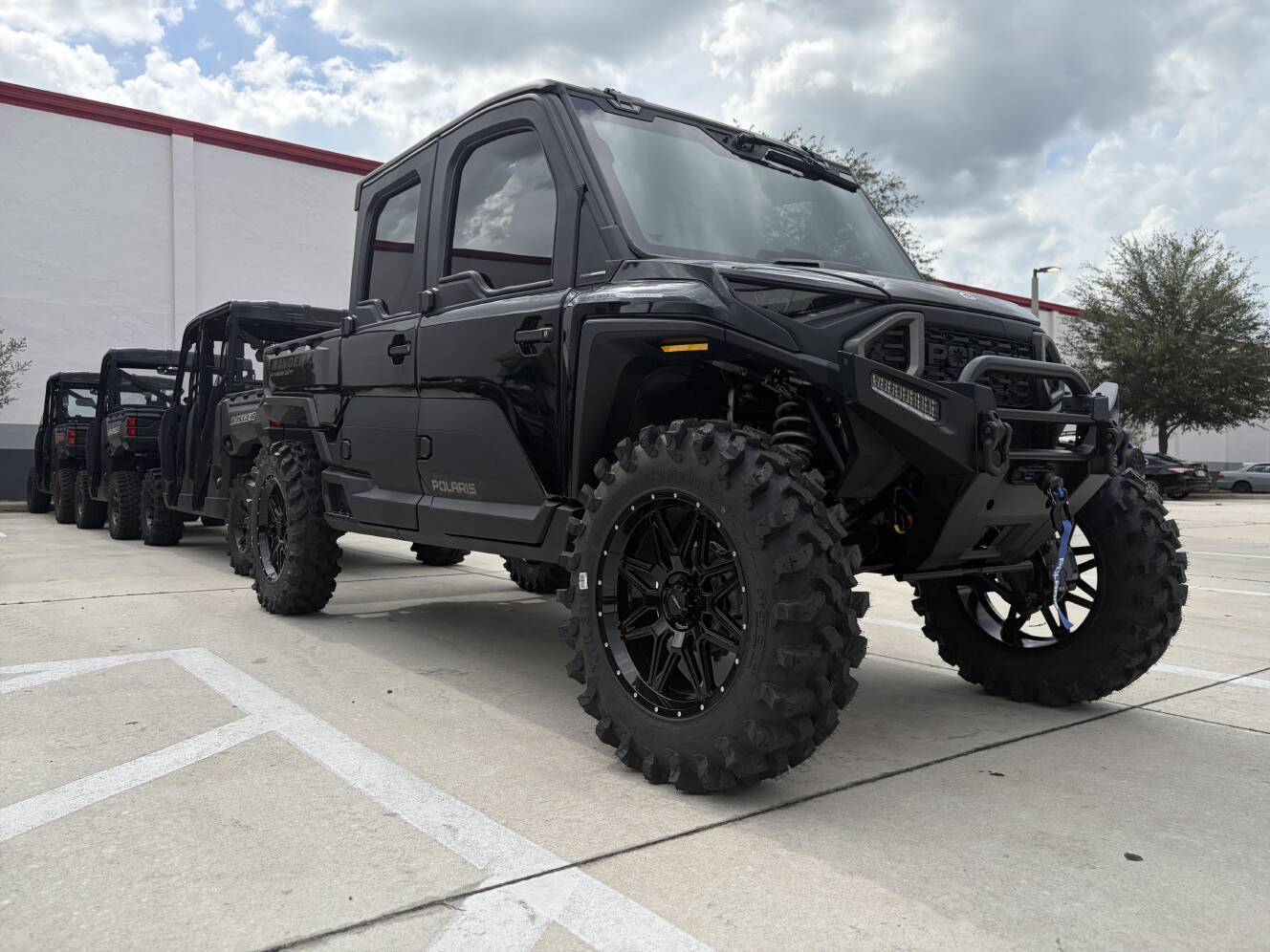 A photo of this 2026 Polaris RGR CREW XD 1500 NS TX EDITION BLCK CRYSTAL
