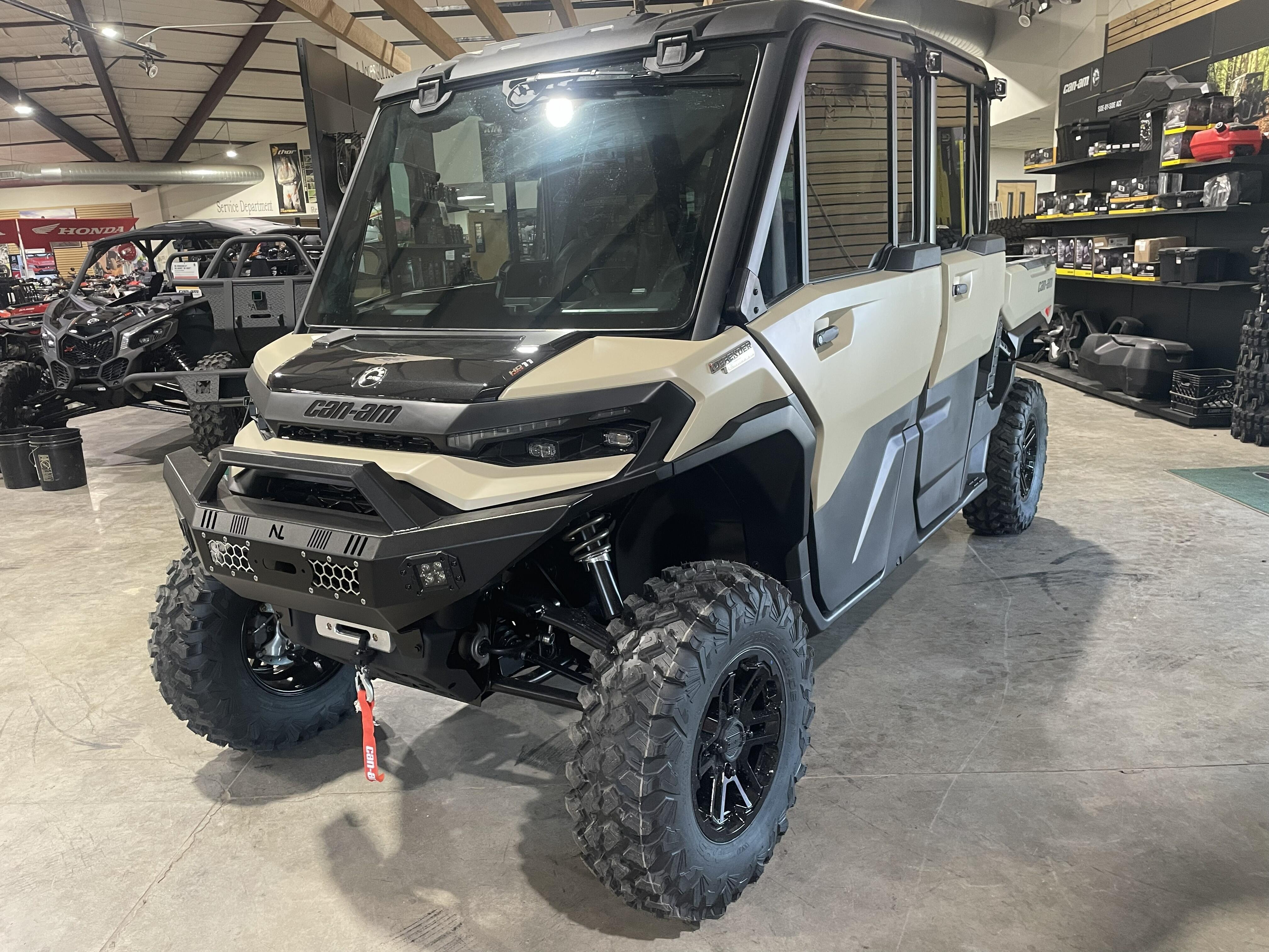 2026 Can-Am Defender MAX Limited Cab HD11 LIMITED HD11 in el campo TX