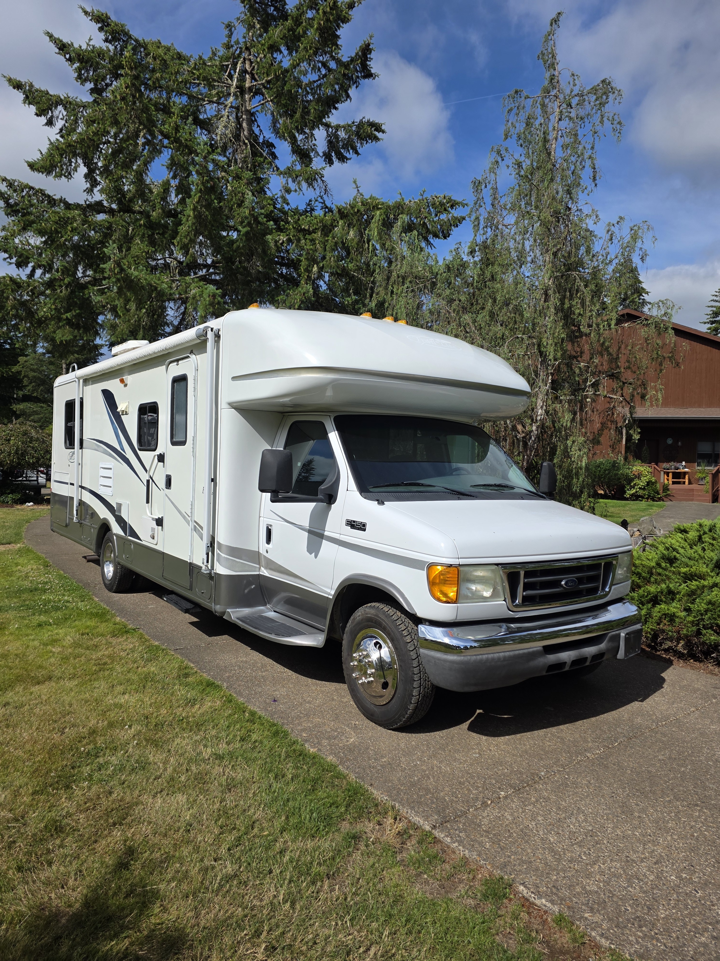 2005 R-Vision TRAIL LITE B PLUS 285 in oregon city OR