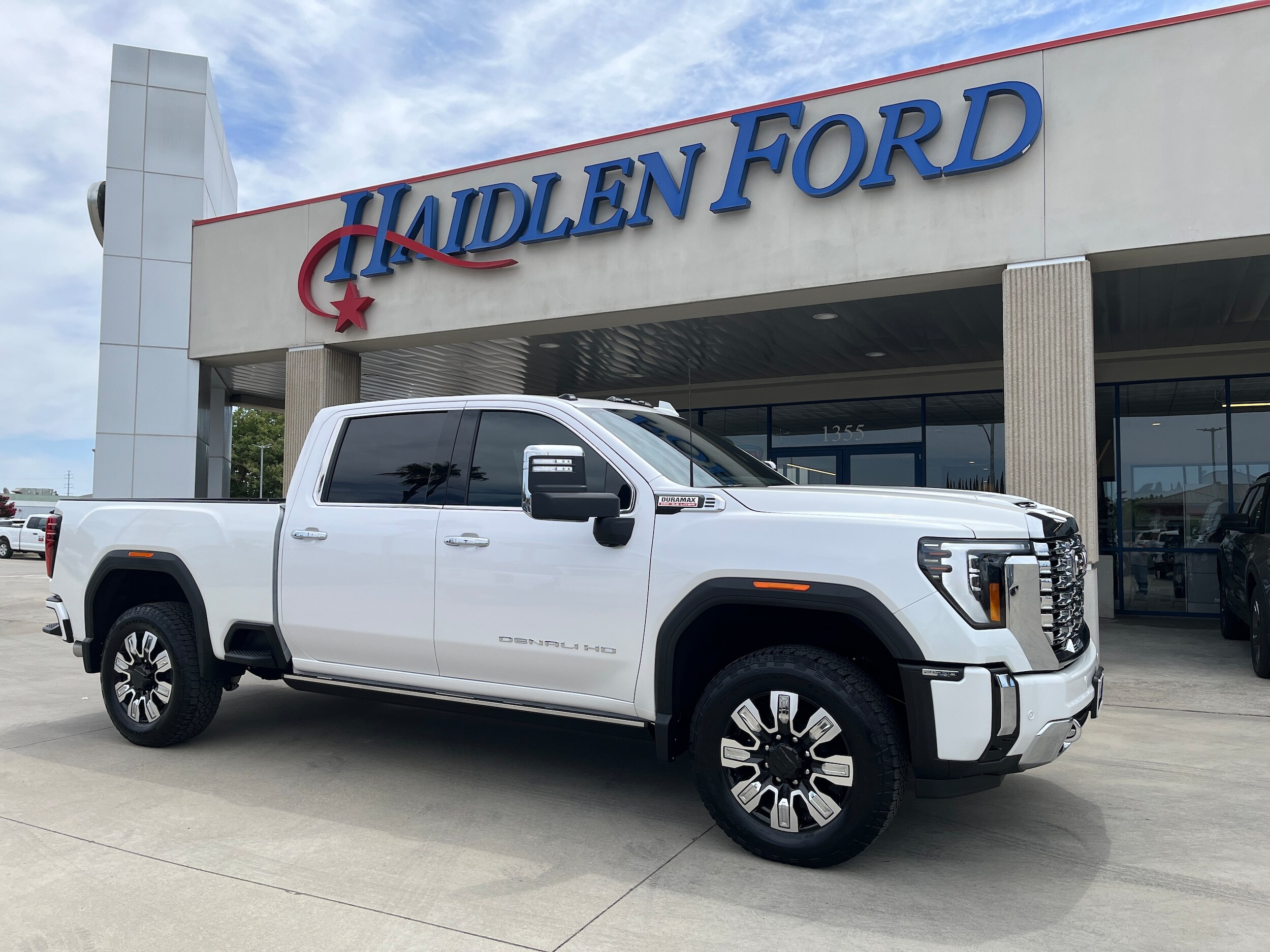 2024 GMC Sierra 2500HD Denali in Oakdale, CA