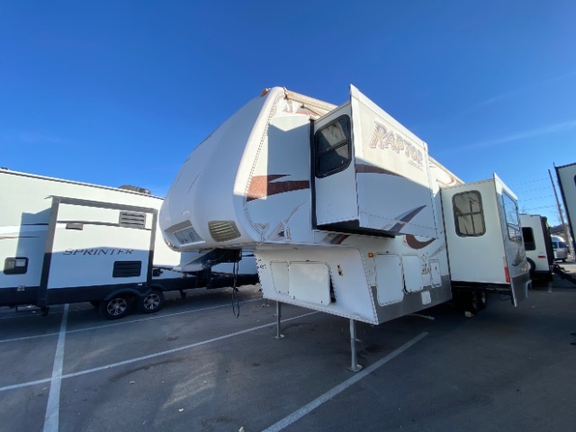 2010 Keystone RAPTOR 300MP in washington UT