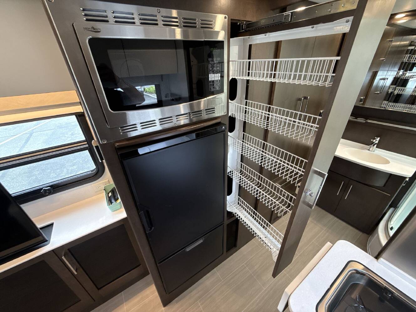 A photo of this 2019 Leisure Travel UNITY U24MB