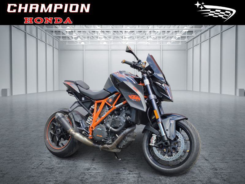 2016 KTM 1290 Super Duke R ABS SUPER DUKE R in Hicksville, NY