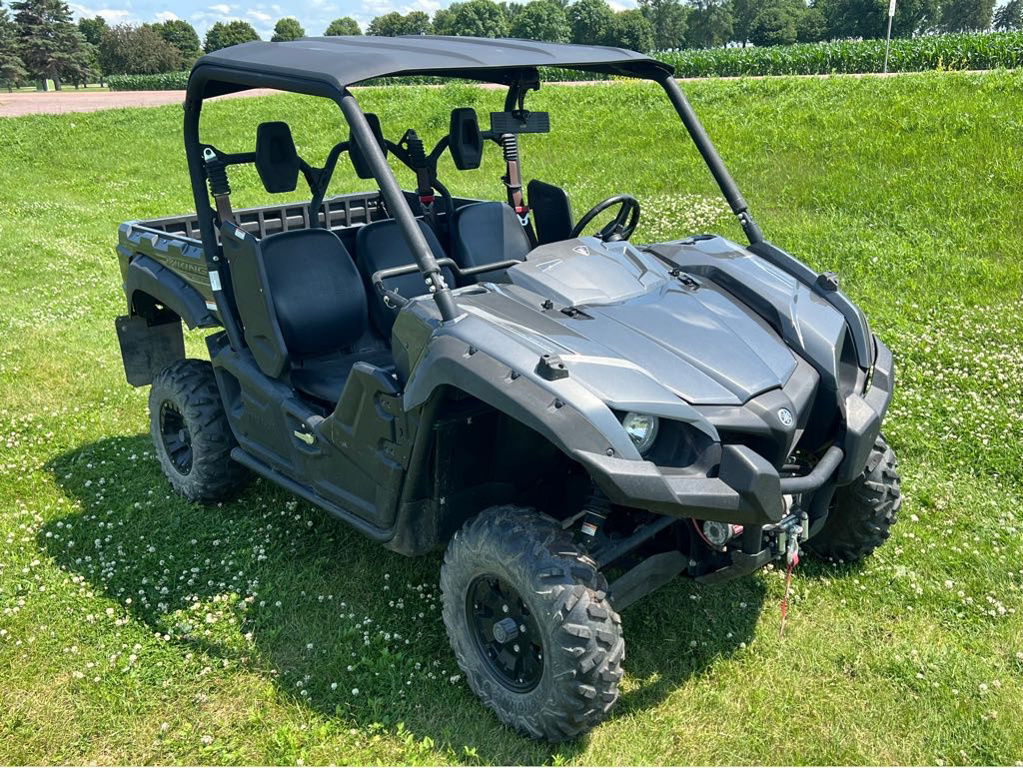 2016 Yamaha Viking EPS SE in madison SD