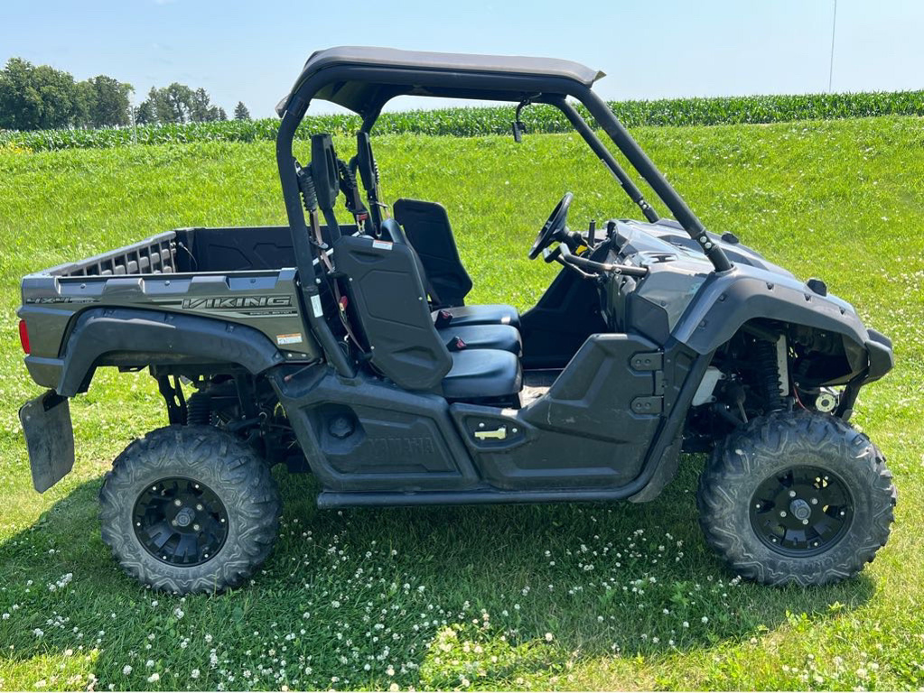 2016 Yamaha Viking EPS SE in madison SD