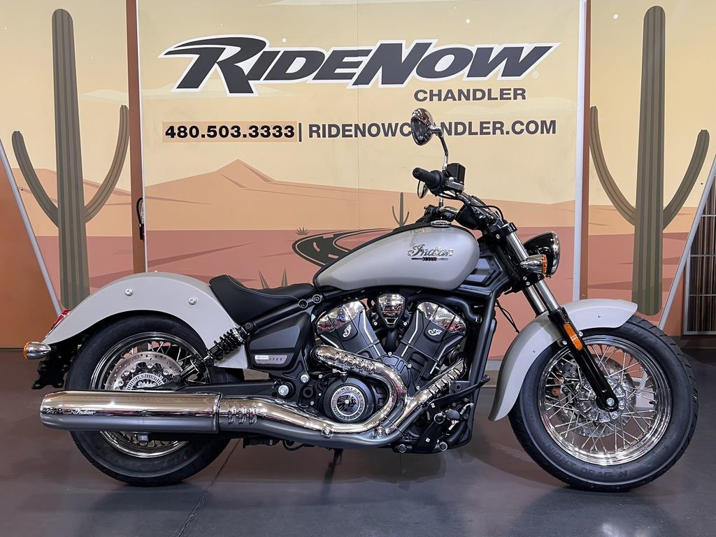 2025 Indian Scout Classic Limited Silver Quartz Smoke LIMITED in Chandler, AZ
