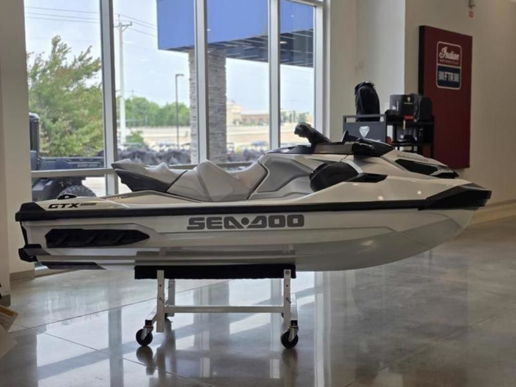 2026 Sea-Doo GTX Limited 325 White Pearl Premium LIMITED 325 in Las Vegas, NV