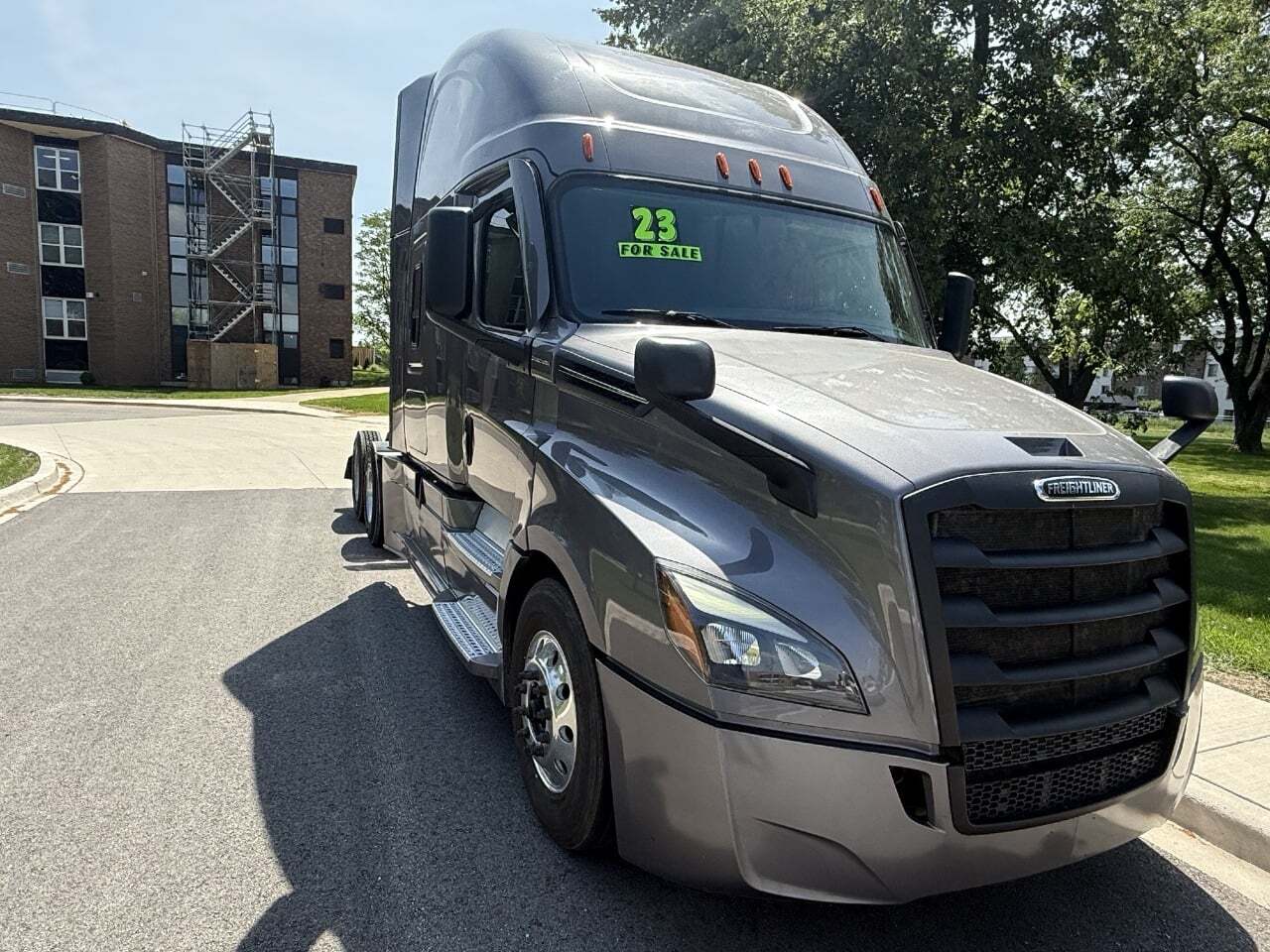 2023 FREIGHTLINER CASCADIA 126 in Elmhurst, IL