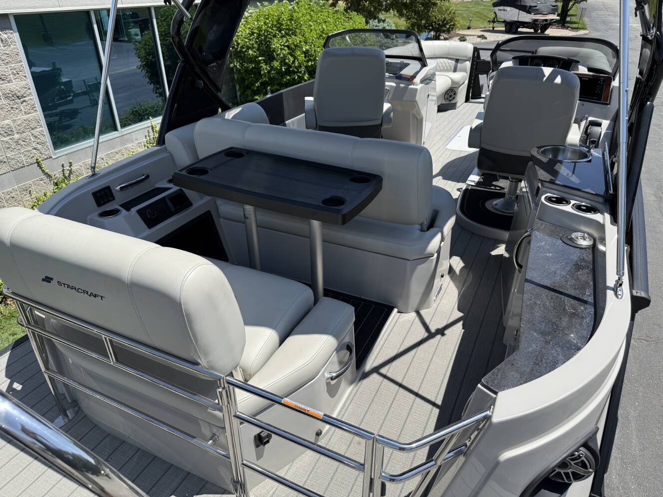 A photo of this 2025 Starcraft SX 25 DL DC