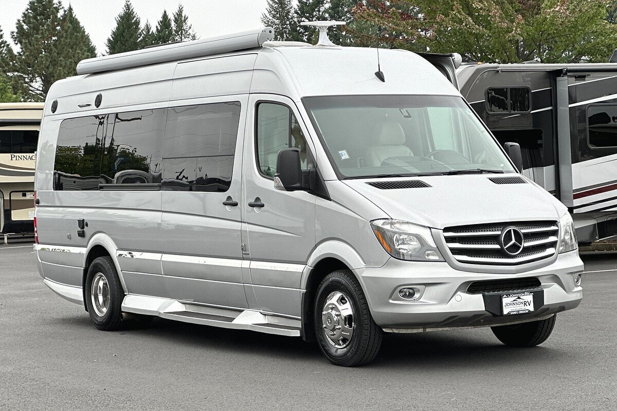 2017 Winnebago Era 70C RV