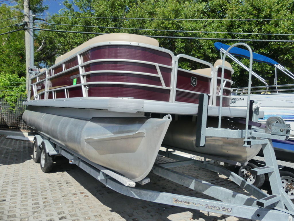 2022 Godfrey Sweetwater 2286 BF 2486 SFL in bradenton FL