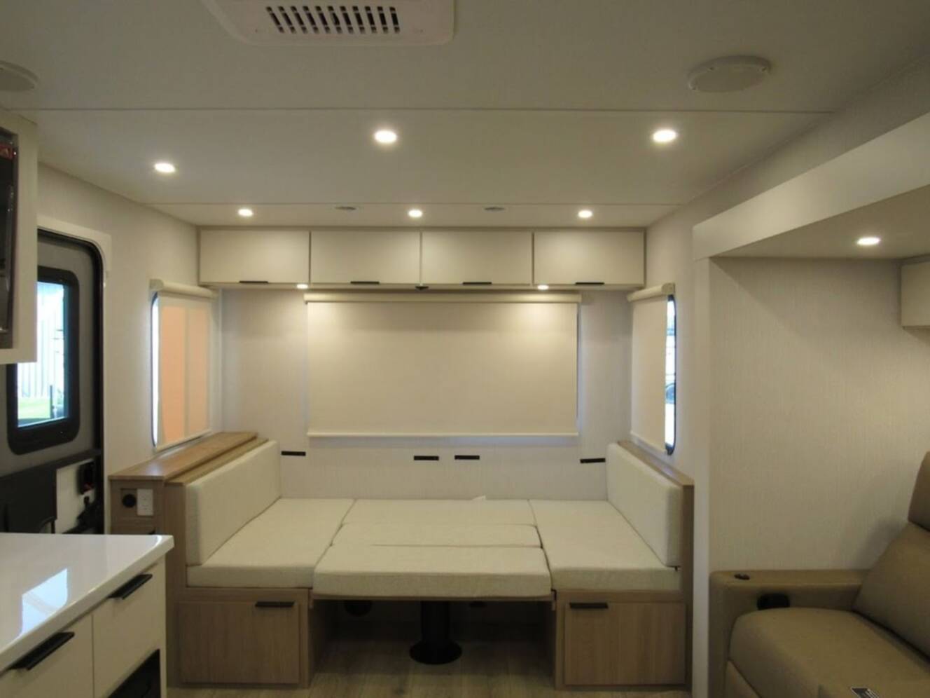 A photo of this 2026 Winnebago Thrive 25RLS