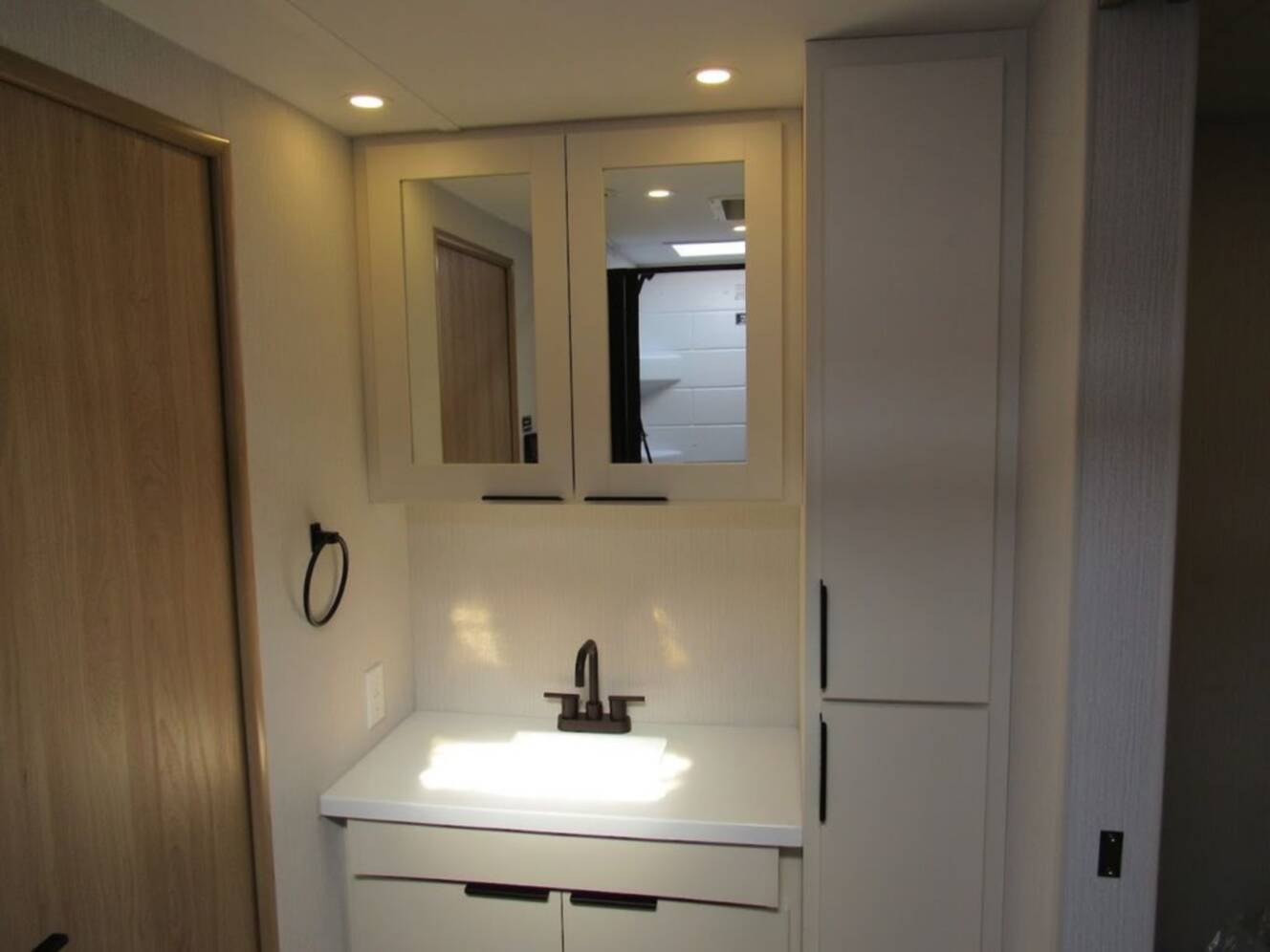A photo of this 2026 Winnebago Thrive 25RLS