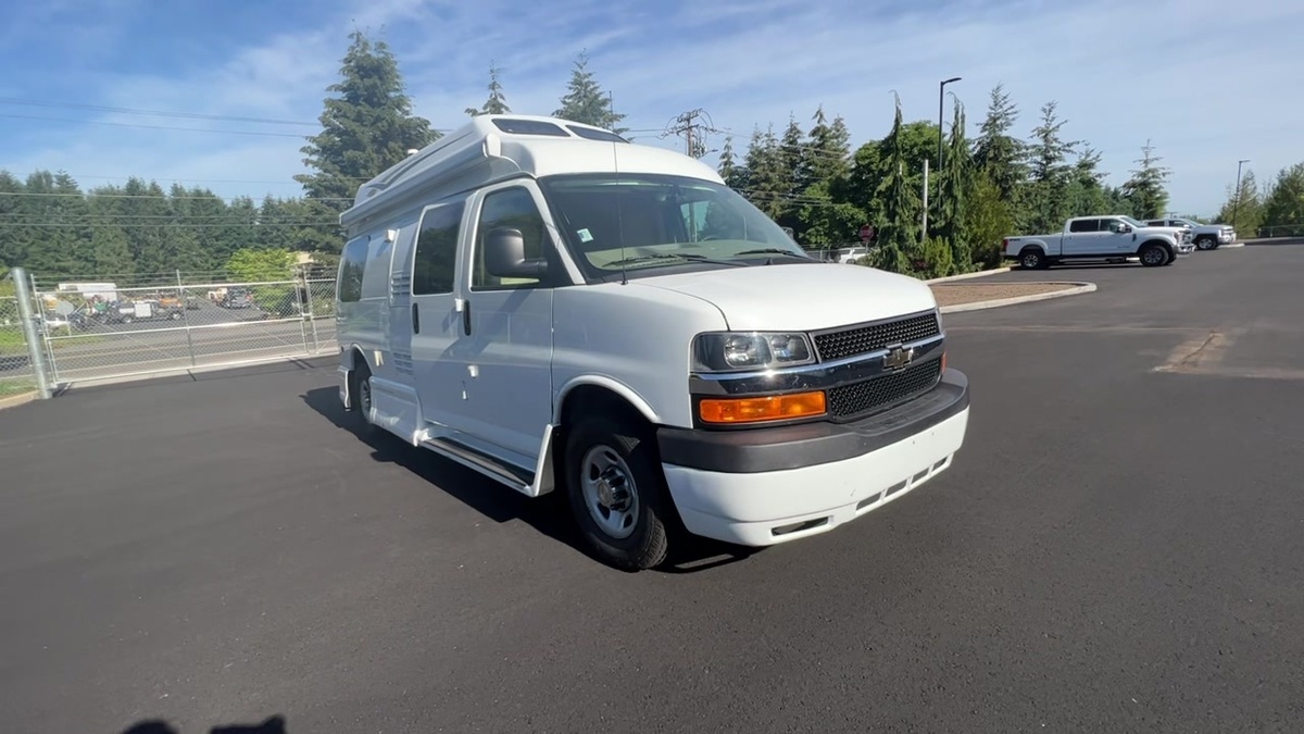 2011 Pleasure-Way Lexor TS RV