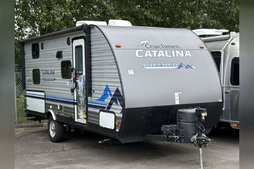 2021 Coachmen Catalina Summit Series 7 184BHS in fife WA
