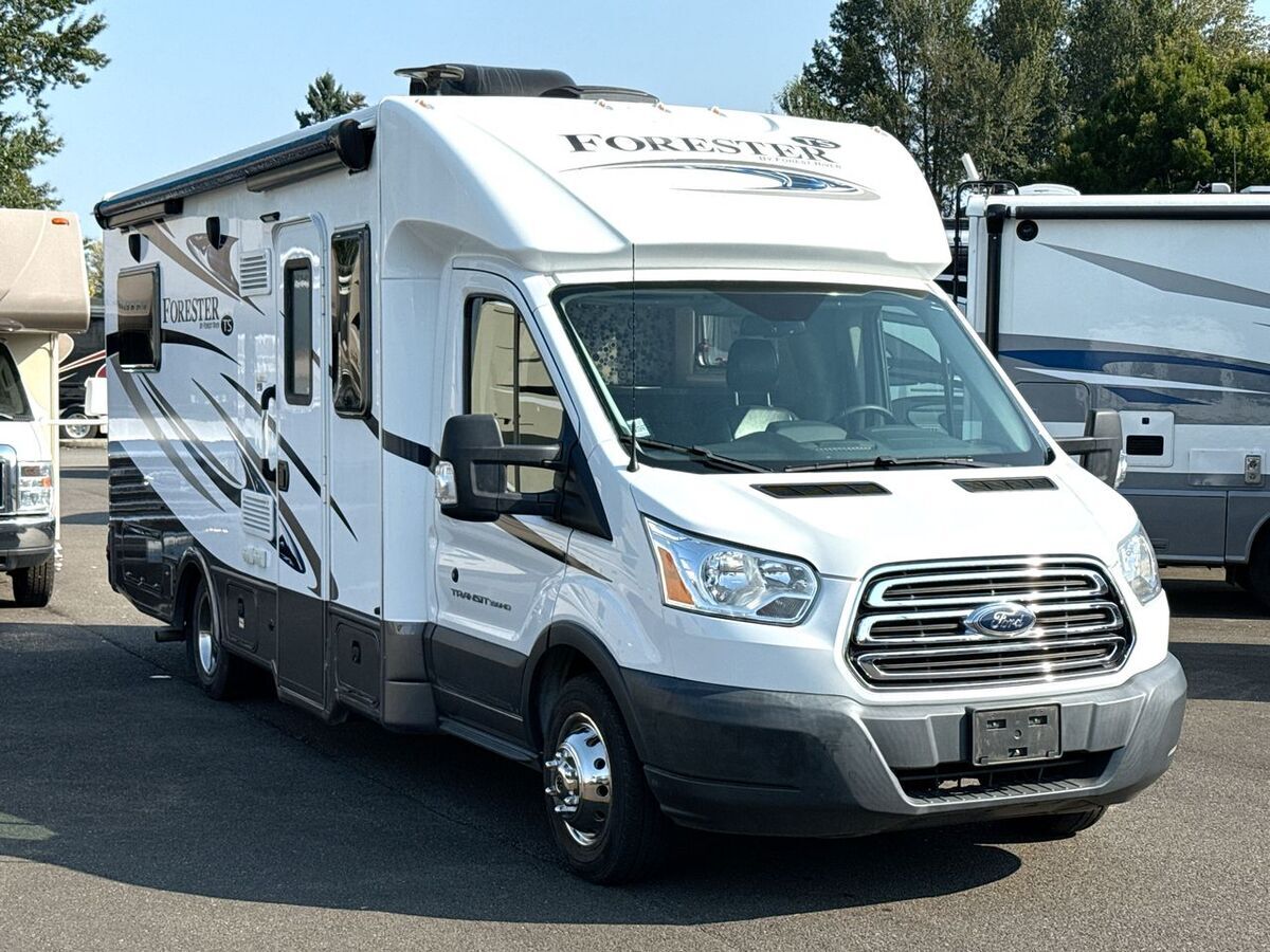 2018 Forest River Forester TS 2381 in fife WA