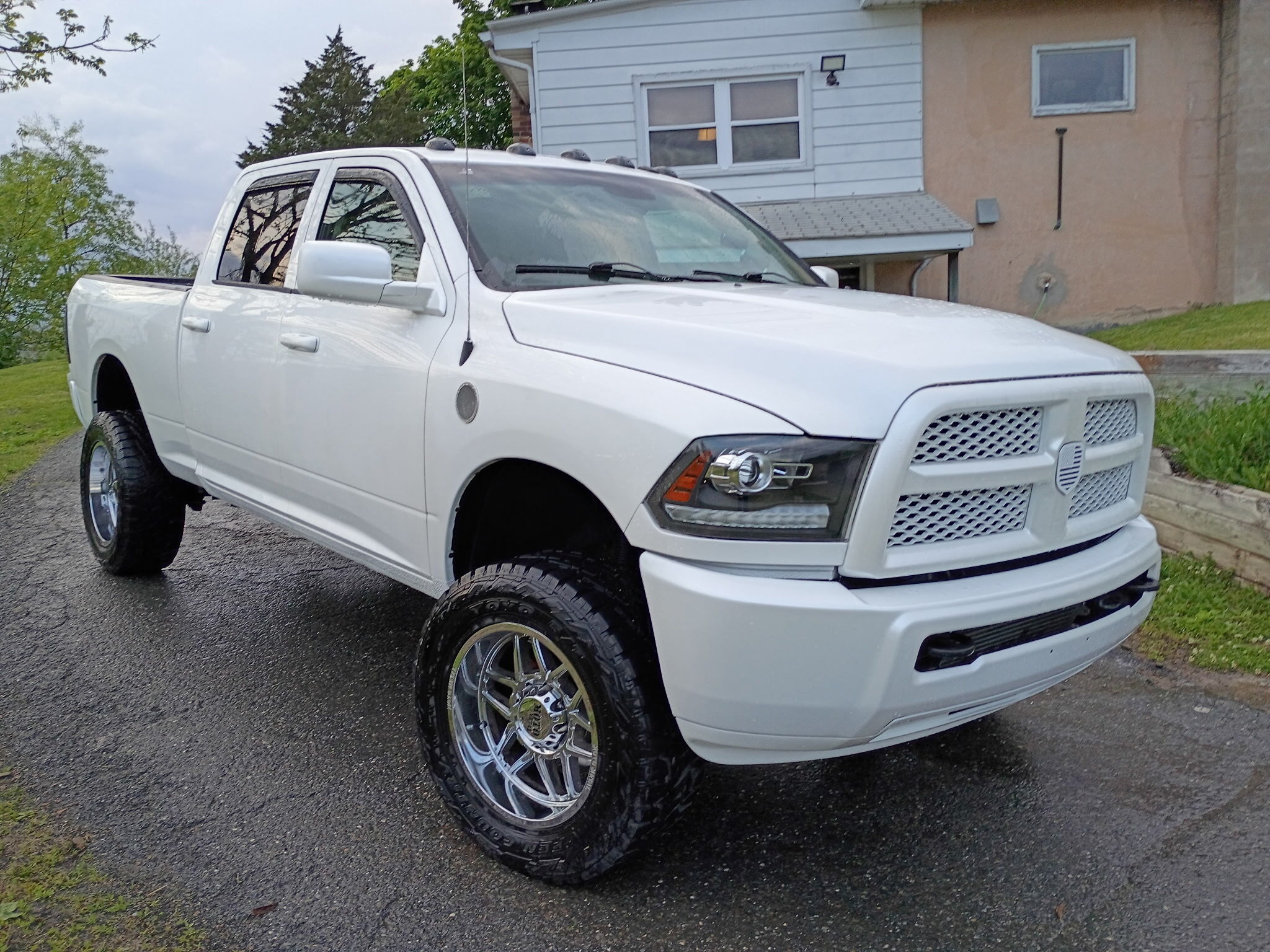 2014 RAM 2500 SLT in Prairieville, LA