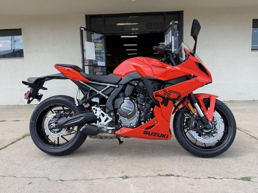2026 Suzuki GSX-8R 8R in Lansing, MI