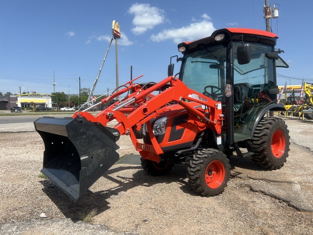 2026 KIOTI CX Series CX2510H HST 4WD CAB in Sealy, TX