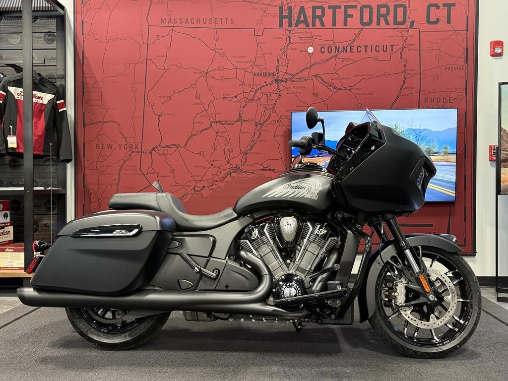 2026 Indian Motorcycle CHALLENGER DARK HORSE DARK HORSE in Vernon, CT