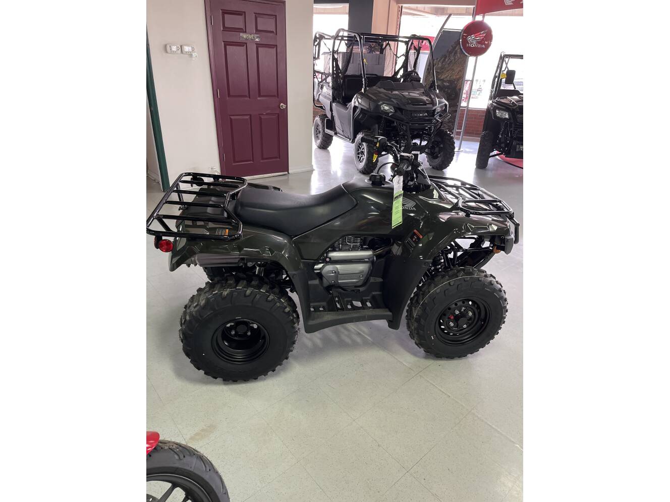 A photo of this 2026 Honda FOURTRAX RECON ES