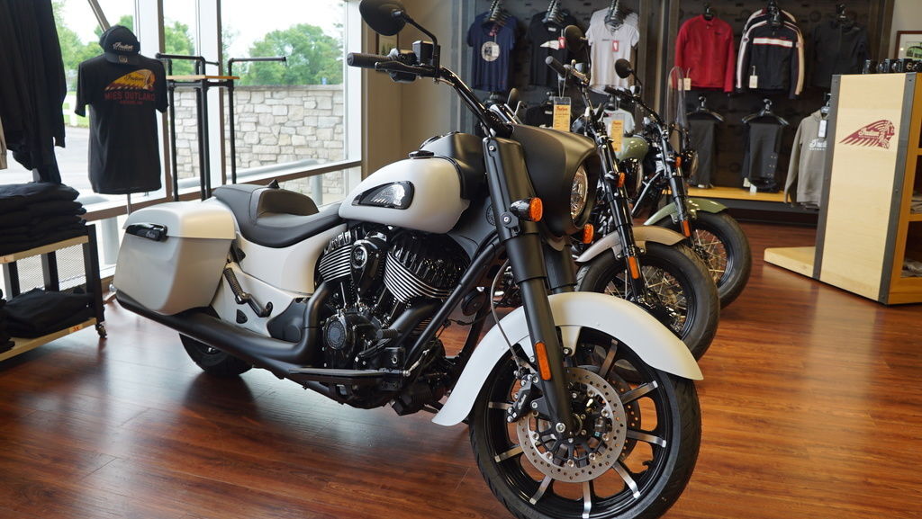 2026 Indian Motorcycle® Springfield ® Dark Horse® Ghost White Metallic Smoke DARK HORSE in Watkins, MN