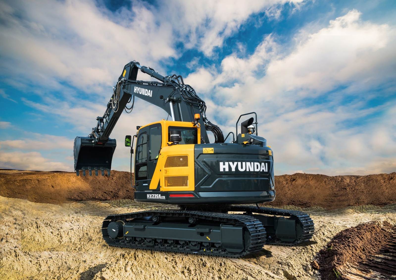 2026 Hyundai HX235A-LCR in Elkton, MD