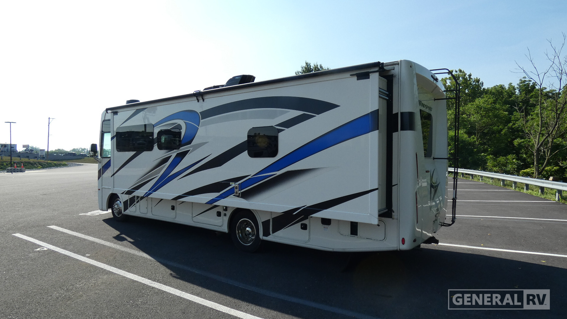 2022 Thor Motor Coach WINDSPORT 29M in elizabetown PA